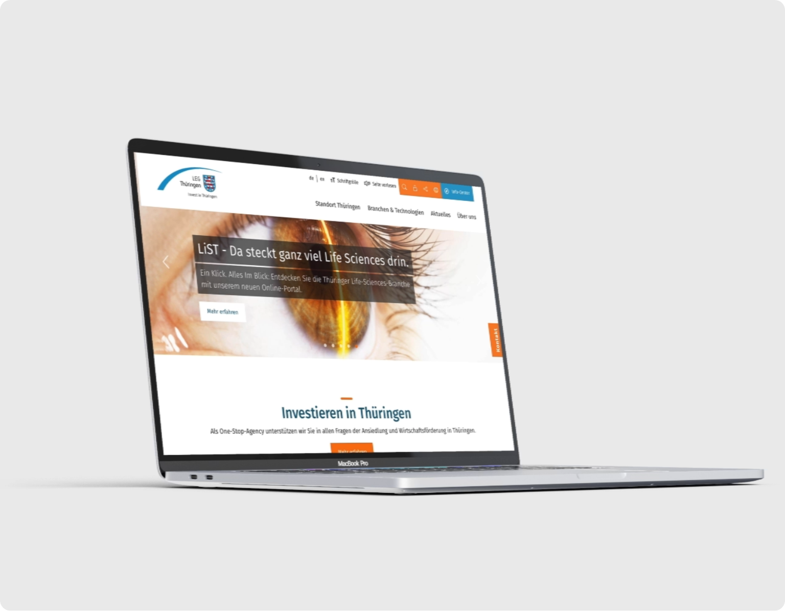 Website der LEG Thüringen zum Thema Investieren in Thüringen auf einem Laptop